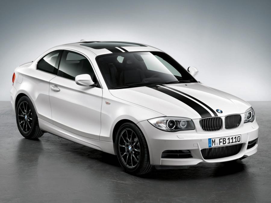  BMW 1-Series Coupe M Performance Accessories 2011 года  (фото 1 из 3)